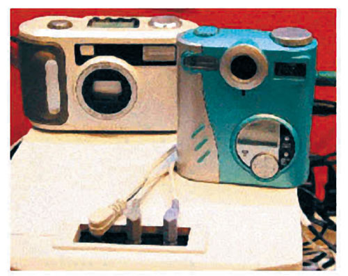 《圖三　普立爾推出Dual mode數位相機》