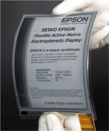 《图九 Seiko Epson所展出的7.1英吋 LTPS AM-EPD显示器》