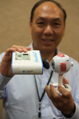 圖一 : 工研院電光所副所長刁國棟說到：「從眼睛可以看健康。」 BigPic:600x900