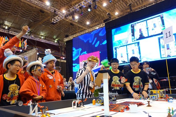 图3 : 虽然台湾在国际机器人竞赛的表现不俗，但在语言能力方面，却也面临了其他亚洲国家的急起直追。 （Source：台湾玉山机器人协会）