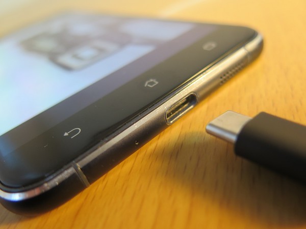 圖二 : 目前Android手機大廠都已推出USB Type-C介面的產品。