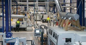 图一 : DCS系统现在已非单纯以控制功能为主的控制系统，而是充分发挥资讯管理功能的综合平台系统。