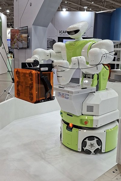 圖三 : 未來倉儲自動化除了追求「快」與「準」，還必須納入「綠」與「淨零」的價值。（攝影：陳復霞）