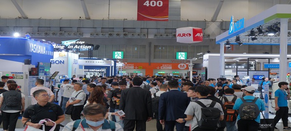 图一 : 「Intelligent Asia 2025」展会盛况。