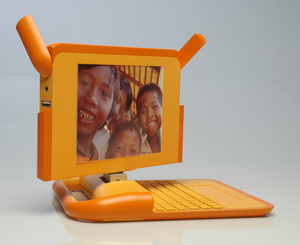 OLPC的可爱造型，希望帮助更多儿童(Source:OLPC) BigPic:812x664