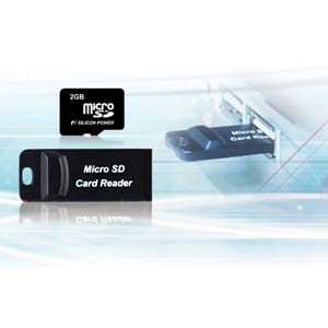 广颖电通推出Combo Slim Drive，内含薄型USB卡片阅读机与Micro SD卡。（来源：厂商）