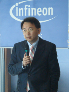 Infineon台灣區副總裁暨總經理尹懷鹿博士正在說明來年發展策略。（Source：HDC）