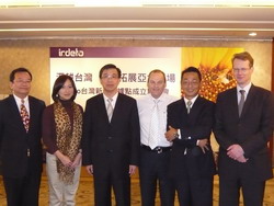 由右至左依序為:Irdeto亞太區業務副總裁Mr. Bengt Jönsson,Irdeto東南亞地區業務總監 Mr. Jerry Park,Irdeto台灣區總經理 Mr. Doron P. Sho
