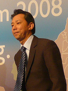 新加坡特许半导体执行长暨虹晶科技董事长谢松辉