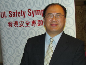 陳立閔說,無線充電終究是個商機無線的未來產業,解決安全疑慮之後,不久的未來應該可以看到無線充電桌,甚至無線充電屋的願景出現。