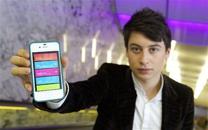 17歲的Nick憑所開發的Summiy App獲得100萬美金的投資