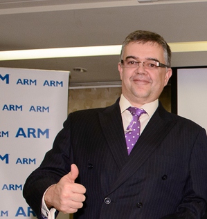 ARM市场开发与营销执行副总裁Ian Drew BigPic:375x397