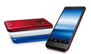 Sharp AQUOS SH-02手机使用IGZO屏幕，电力可持续两天，相当厉害。 BigPic:977x581
