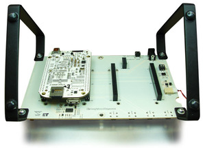 TI主導的BeagleBone開發板，支持開放硬體社群發揮創意（圖為BeagleBone LCD插件板) BigPic:596x429