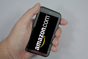 亚马逊也将打造裸视3D手机？！（图：/www.itregent.com） BigPic:640x427