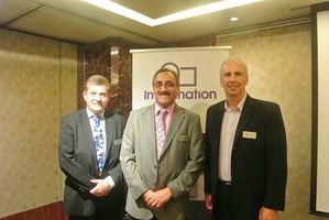 左為Imagination市場資深副總裁Tony King-Smith，中為執行長Hossein Yassaie博士，右為業務發展總監Mark Throndson