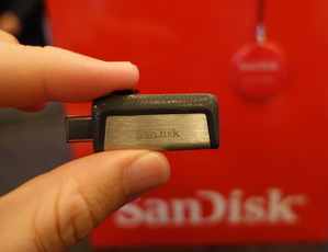 SanDisk推出第一代Ultra USB Type-C隨身碟，適合全新的薄型行動裝置。