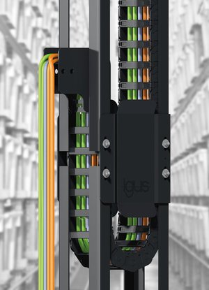 垂直应用速度可达 7 公尺/秒：igus 导槽安全、安静地引导拖链
开放式、轻便和易装配的 GLV 导槽设计可减少自动仓储应用的重量和 噪音
