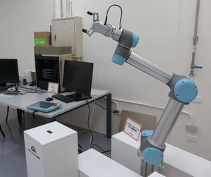 UR认为，机器人学习过程已有突破性进展，期待在未来机器人将可协助人类完成更多任务。