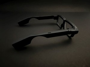 Focally 的 Universe AR 眼鏡採用先進的 USound 音頻技術、光學顯示系統和硬體，可實現空間運算。（source：Focally）