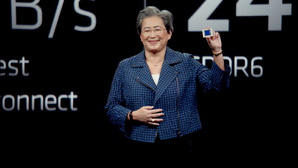 AMD董事长暨执行长苏姿丰展示采用AMD小晶片设计的AMD RDNA 3架构
