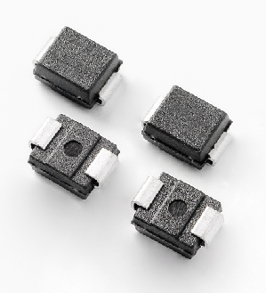 采用汽车级可靠性设计，可提高 800 V 电动汽车电池管理系统（ BMS） 的性能和安全性