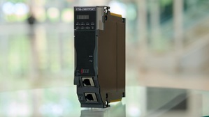 洛克威爾自動化最新控制器 ControlLogix 5590以「高效能 × 整合安全 × 資安防護」三大特性，為核心實現軟體無縫整合與多領域控制技術。