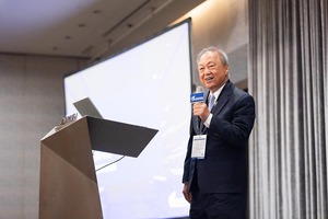 资通电脑董事长余宏扬指出，AI 已成为企业竞争力的核心引擎。