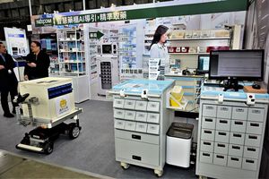 智慧医疗亦为新汉智能在智慧创新解决方案发展的核心之一,於台湾医疗科技展M1036摊位上发表新一代智慧取药指引系统。