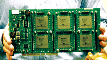 《圖三　可直接使用（off-the-shelf）的FPGA邏輯程式編譯機版，搭配Synplicity的開發軟體可大幅縮減製作ASIC晶片原型的時間。》