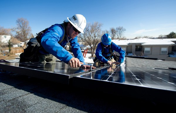 圖五 : 太陽電池已經成為一場永不喊卡的陽光革命。
