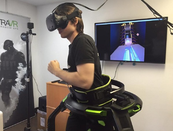 CTIMES- VR的特質：無框、自由度和3D互動 :VR,人機互動,人工智慧,虛擬3D,頭盔顯示器,感測器,宏達電,HTC,宏達電子