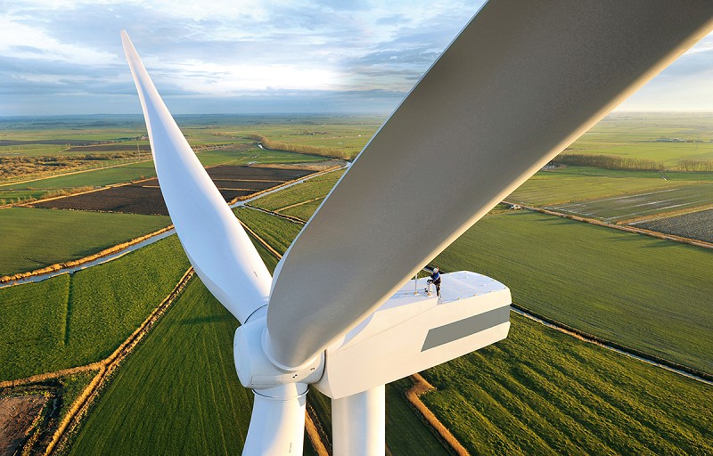 風力發電機的發電功率與葉片面積成正比。（Source: WindEurope）