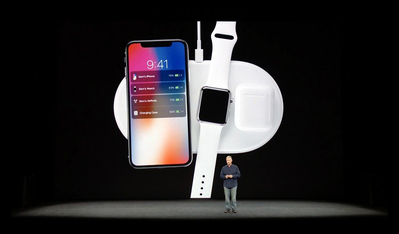 蘋果的AirPower想要一次對三項產品充電，但實現的難度極大。（source: AFP）