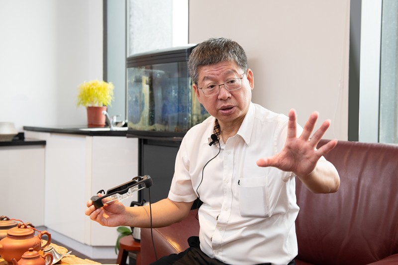 梁文隆真正想做的是成立一個AR共創平台，要做能「改變人類工作模式」的事業。