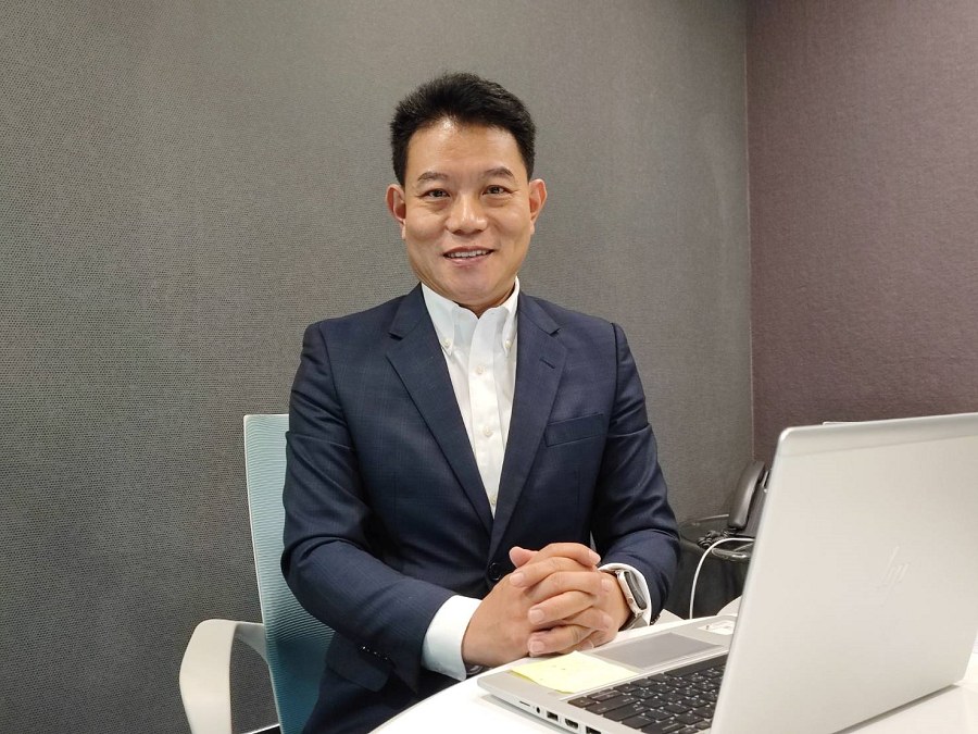 意法半導體資深產品行銷經理楊正廉
