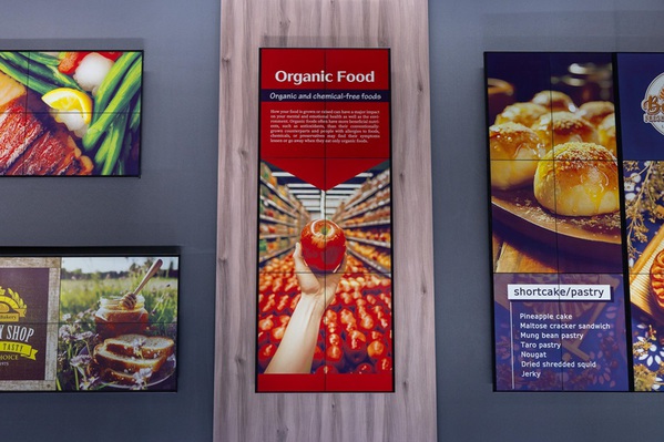 圖二 : 大型的彩色電子紙也開始慢慢進入商用空間。(source:元太)