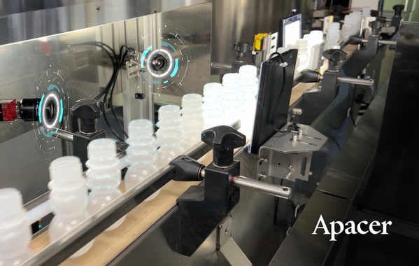 圖三 : 宇瞻的智動化檢測設備可快速精準檢測異常，並能依各產業需求客製化開發。(source:宇瞻)