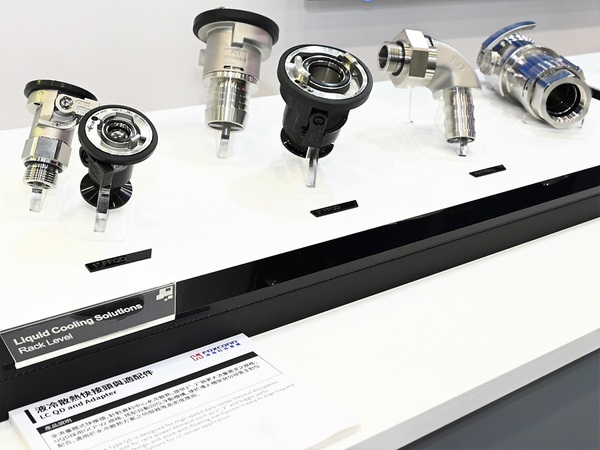 圖三 : 隨著AI伺服器TDP熱效率提升,也將增加單一機櫃快接頭佈署的數量。