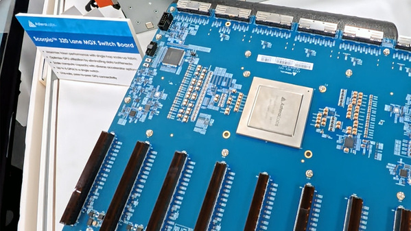 圖三 :   Astera Labs Scorpio P系列提供最高320通道的選擇。
