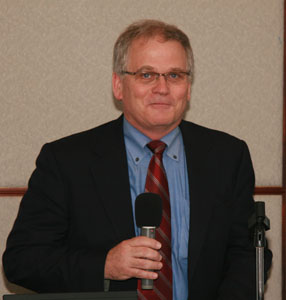 ARM行动运算部门总监Bob Morris乐观其成电子书、smartbook和平板计算机多样化的发展趋势