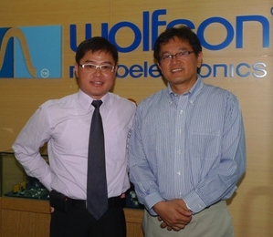Wolfson大中國區總經理鍾慶源（左），亞洲區業務副總裁盧能相(右)。 BigPic:383x333