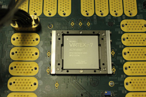 在Virtex-7 XT组件中提供单源I/O虚拟化与多功能端点等内建功能