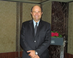 Altera副总裁暨技术长Misha Burich