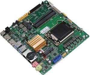 研揚科技發表新款搭載英特爾第六代Core系統單晶片處理器...