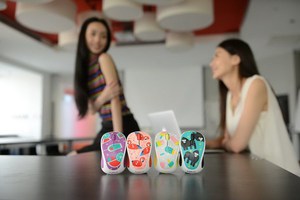 Party Collection无线滑鼠M238打造时尚新风格