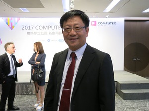 翁嘉盛表示，创新创业是台湾未来产业升级、企业转型契机。