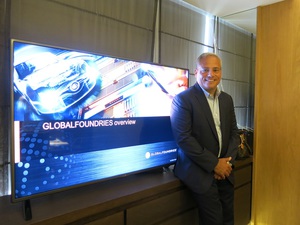 GLOBALFOUNDRIES資深副總裁Thomas Caulfield表示，AMD目前所有晶片產品代工服務，都將百分之百由GLOBALFOUNDRIES所提供。