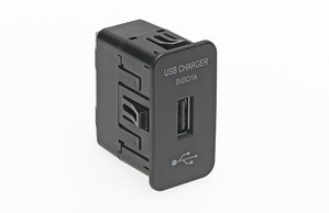 Molex新款USB單埠和雙埠模組為汽車及商用車提供快速充電功能。
