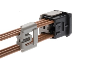 MUO 2.5 端接连接器 ，缩短线束元件交付时间，改善 OEM 电缆元件的安全性